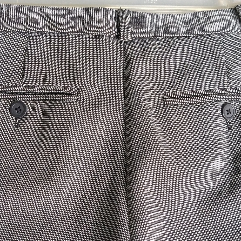 Gray dress pants - Picture 5 of 6